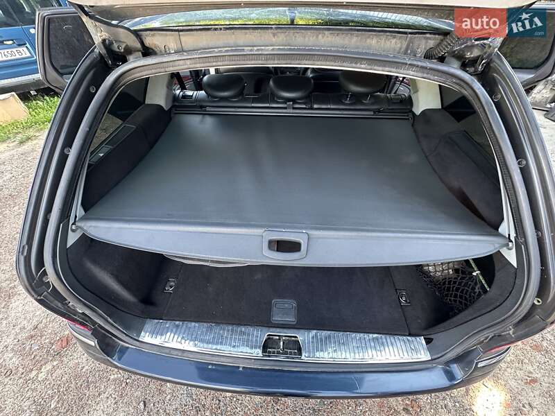 Універсал Mercedes-Benz E-Class 2003 в Чернівцях