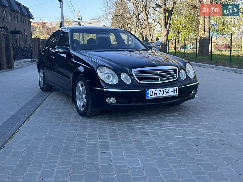 Mercedes-Benz E-Class 2003