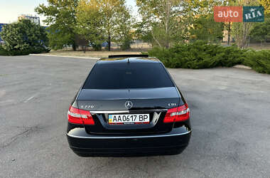 Седан Mercedes-Benz E-Class 2009 в 