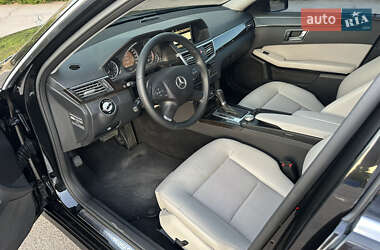 Седан Mercedes-Benz E-Class 2009 в 