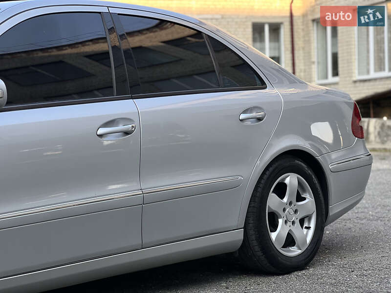 Седан Mercedes-Benz E-Class 2005 в Тернополе