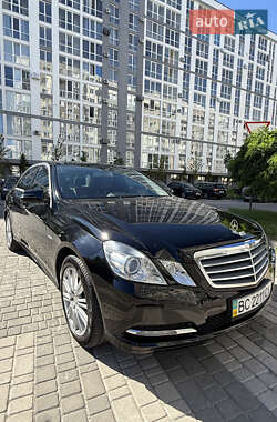 Mercedes-Benz E-Class 2011 Mercedes-Benz E-Class 2011