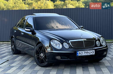 Седан Mercedes-Benz E-Class 2002 в Сваляве