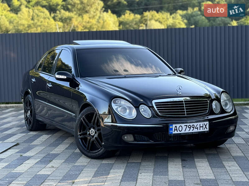 Mercedes-Benz E-Class 2002