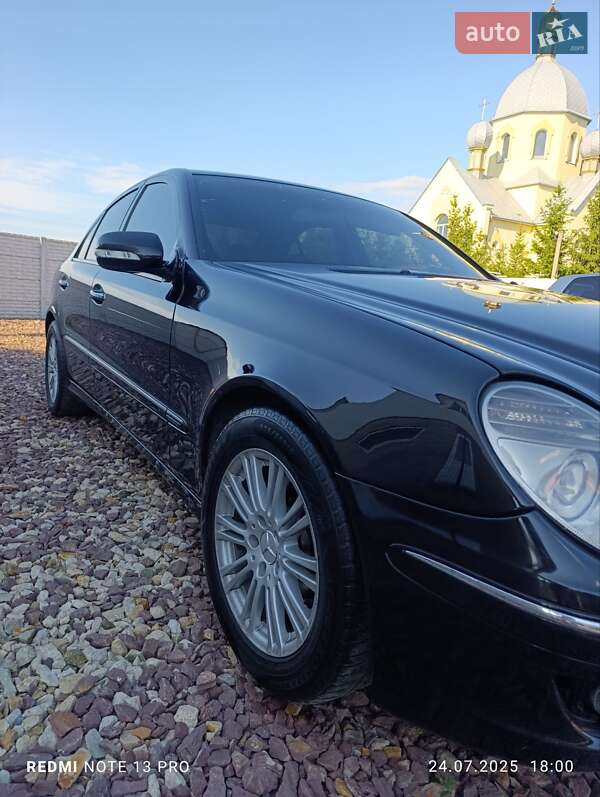 Седан Mercedes-Benz E-Class 2007 в Бучачі