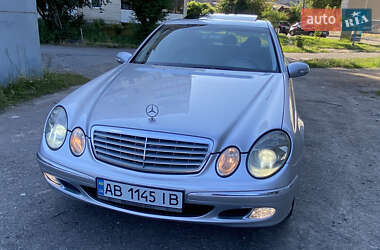 Седан Mercedes-Benz E-Class 2002 в Виннице