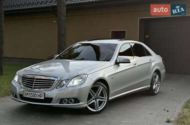 Седан Mercedes-Benz E-Class 2009 в Житомире