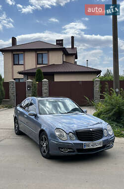 Седан Mercedes-Benz E-Class 2003 в Южноукраїнську