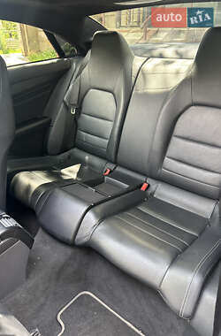 Купе Mercedes-Benz E-Class 2016 в 