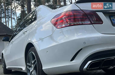 Седан Mercedes-Benz E-Class 2013 в 