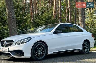 Седан Mercedes-Benz E-Class 2013 в 