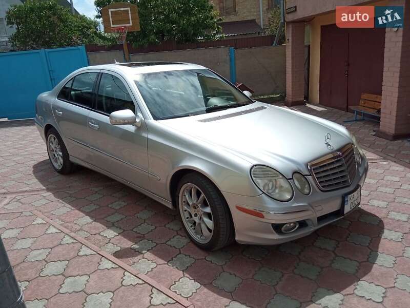 Mercedes-Benz E-Class 2007