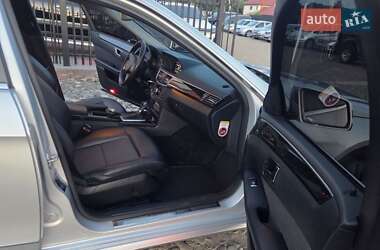 Седан Mercedes-Benz E-Class 2010 в 