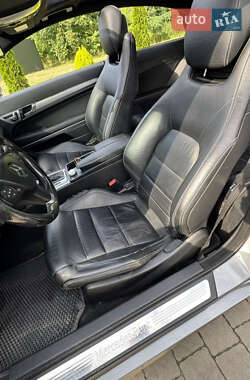 Купе Mercedes-Benz E-Class 2009 в 