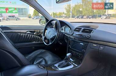 Седан Mercedes-Benz E-Class 2003 в 