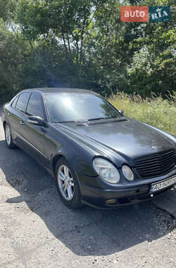 Седан Mercedes-Benz E-Class 2003 в Мукачево