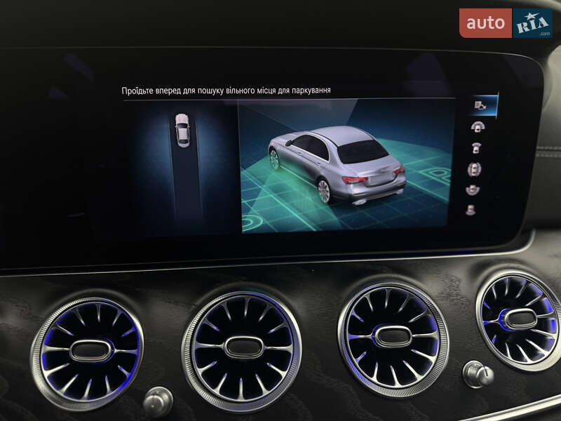 Седан Mercedes-Benz E-Class 2021 в Києві