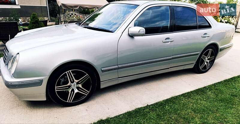 Седан Mercedes-Benz E-Class 2000 в Черновцах фото 5 Седан Mercedes-Benz E-Class 2000 в Черновцах
