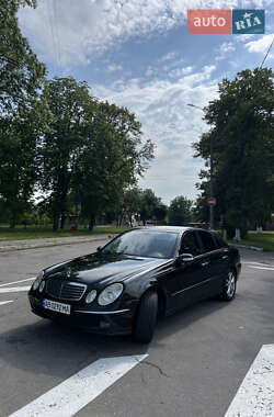 Седан Mercedes-Benz E-Class 2003 в Вінниці