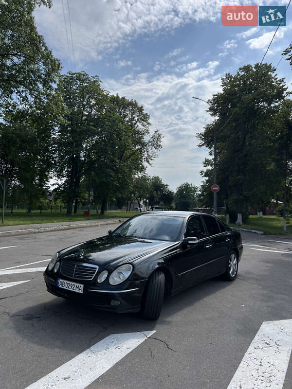 Mercedes-Benz E-Class 2003