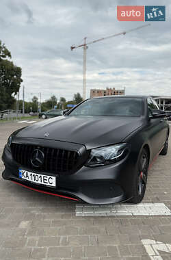Седан Mercedes-Benz E-Class 2018 в 