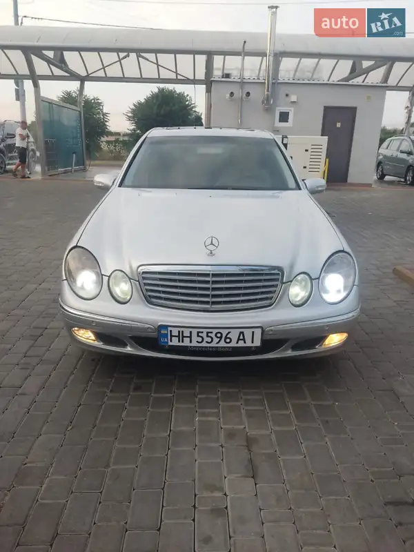 Mercedes-Benz E-Class 2003 VIN WDB2110281A340670 фото оголошення 38 з 66
