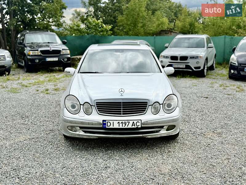 Седан Mercedes-Benz E-Class 2002 в Тернополі