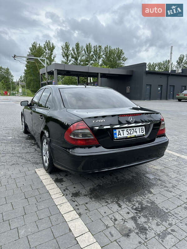 Седан Mercedes-Benz E-Class 2006 в Надворной