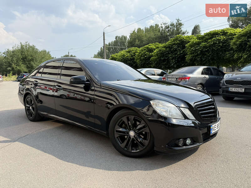 Mercedes-Benz E-Class 2010 Mercedes-Benz E-Class 2010