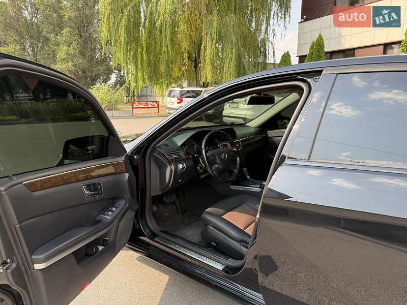 Седан Mercedes-Benz E-Class 2010 в Днепре фото 8 Седан Mercedes-Benz E-Class 2010 в Днепре