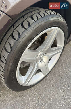 Седан Mercedes-Benz E-Class 2010 в Киеве