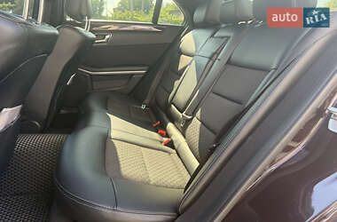 Седан Mercedes-Benz E-Class 2010 в Киеве