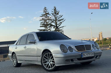 Седан Mercedes-Benz E-Class 2000 в Тернополе