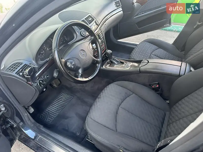 Mercedes-Benz E-Class 2005 VIN WDB2112421A801030 фото оголошення 2 з 50