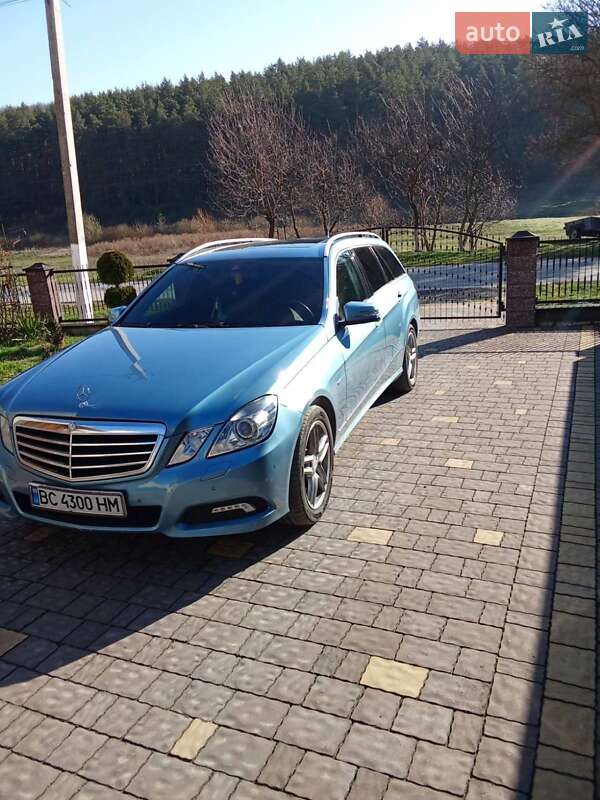 Универсал Mercedes-Benz E-Class 2009 в Козове