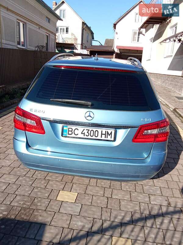 Универсал Mercedes-Benz E-Class 2009 в Козове