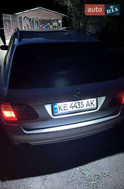 Универсал Mercedes-Benz E-Class 2004 в 