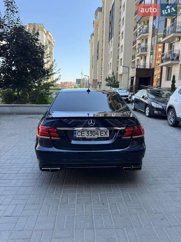 Седан Mercedes-Benz E-Class 2014 в Чернівцях