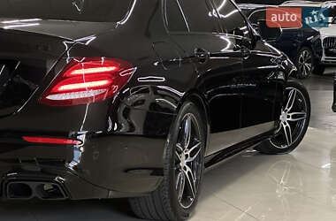 Седан Mercedes-Benz E-Class 2019 в 