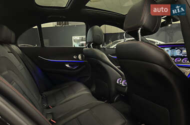Седан Mercedes-Benz E-Class 2019 в 
