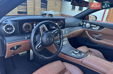 Купе Mercedes-Benz E-Class 2019 в 