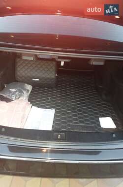 Седан Mercedes-Benz E-Class 2012 в 