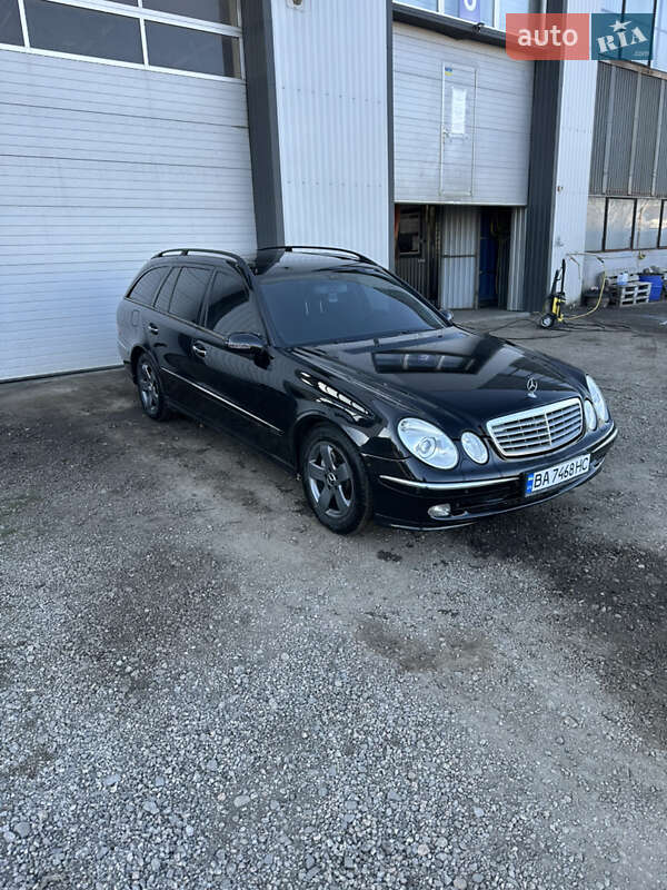 Универсал Mercedes-Benz E-Class 2004 в 