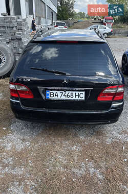 Универсал Mercedes-Benz E-Class 2004 в 