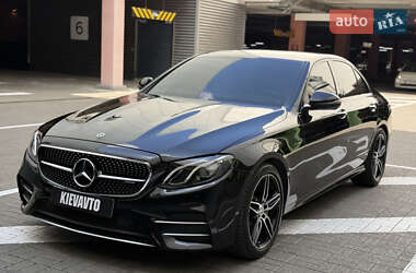 Седан Mercedes-Benz E-Class 2019 в Києві