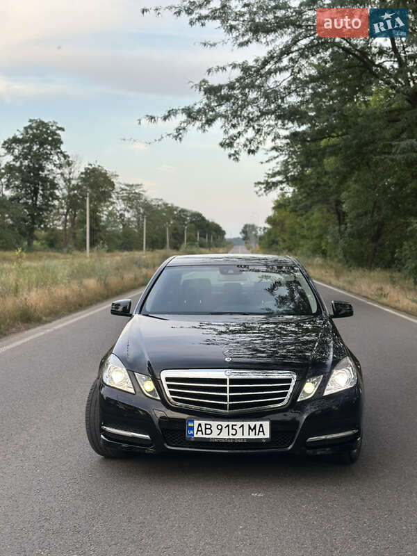 Mercedes-Benz E-Class 2012