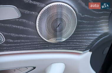 Седан Mercedes-Benz E-Class 2022 в 