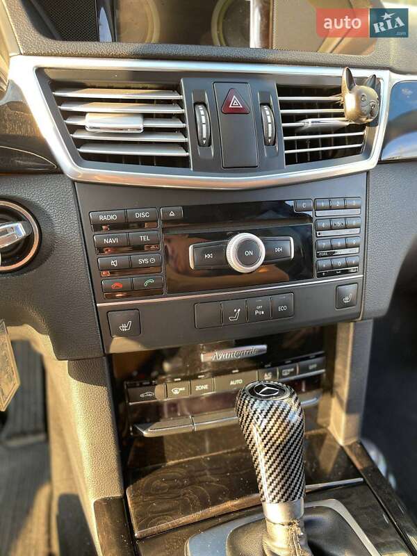 Универсал Mercedes-Benz E-Class 2011 в Ужгороде