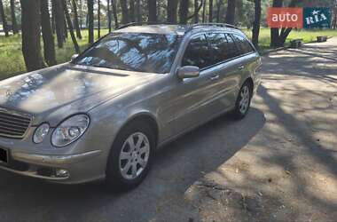 Универсал Mercedes-Benz E-Class 2004 в 