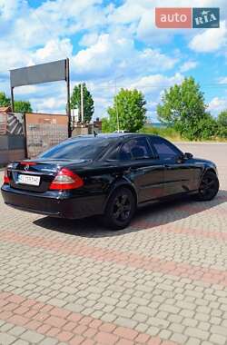 Седан Mercedes-Benz E-Class 2006 в Тячеві